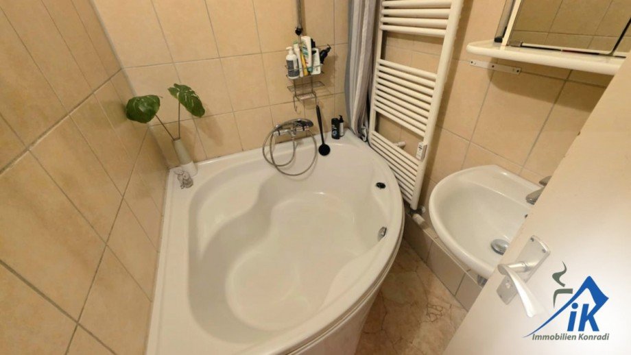 Badezimmer 1 Haus Schrollbach