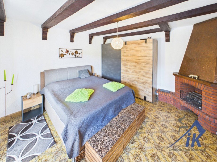 Schlafzimmer OG Mehrfamilienhaus Contwig