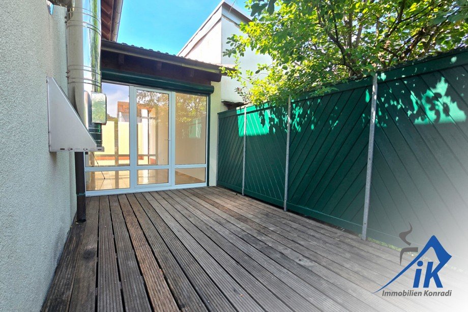 Terrasse Einfamilienhaus Hauptstuhl
