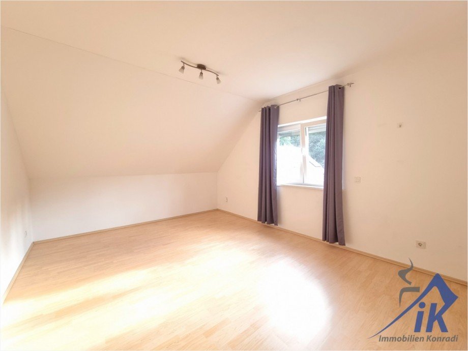 Schlafzimmer 5 Einfamilienhaus Otterberg / Alth�tterhof