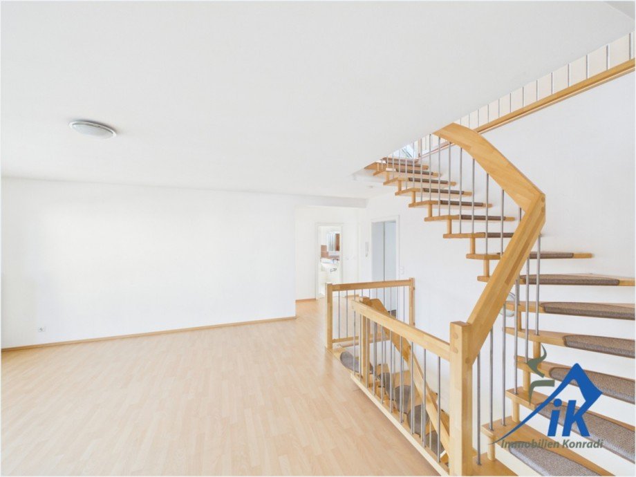 Flur OG Einfamilienhaus Ramstein-Miesenbach