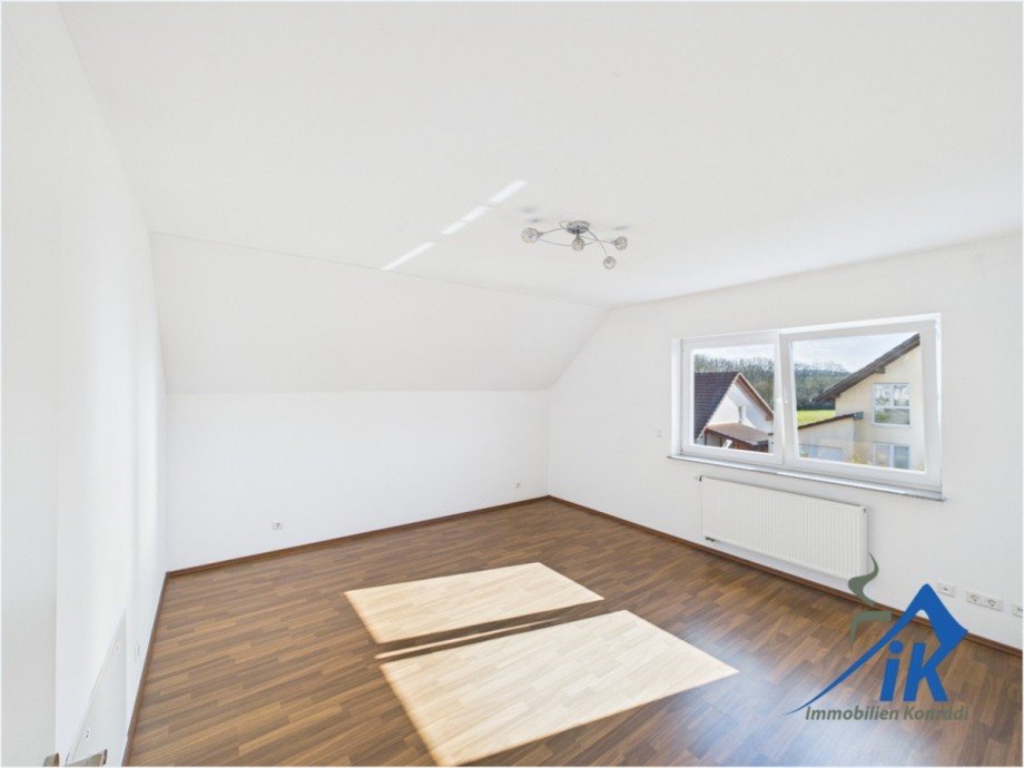 Schlafzimmer OG Einfamilienhaus Ramstein-Miesenbach