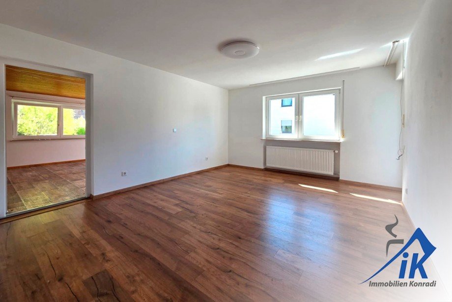 Schlafzimmer OG Zweifamilienhaus KL- Hohenecken