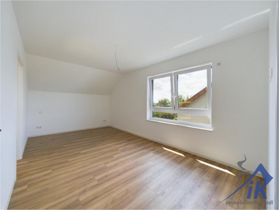 Schlafzimmer DG Doppelhaush�lfte Kaiserslautern