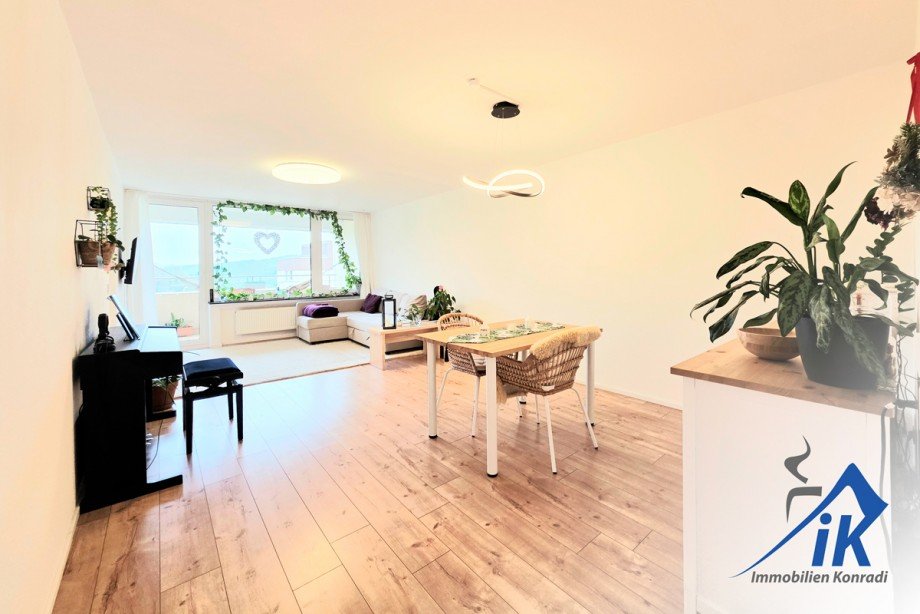 Wohnzimmer Etagenwohnung Saarbr�cken / Dudweiler