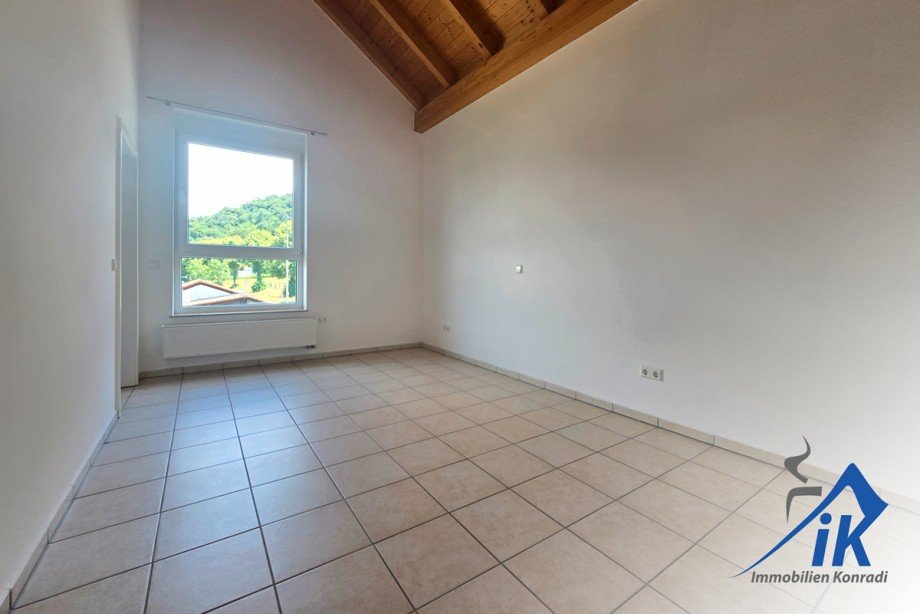 Schlafzimmer OG Einfamilienhaus Hauptstuhl