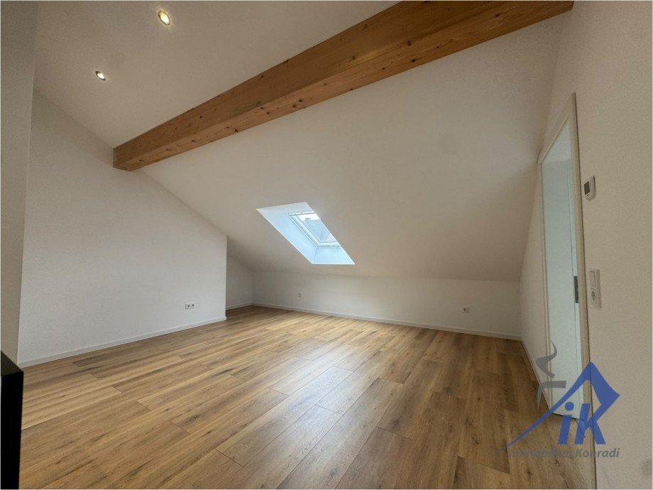 Studio Doppelhaush�lfte Ramstein