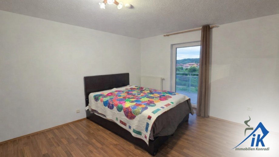 Schlafzimmer Doppelhaush�lfte Kindsbach