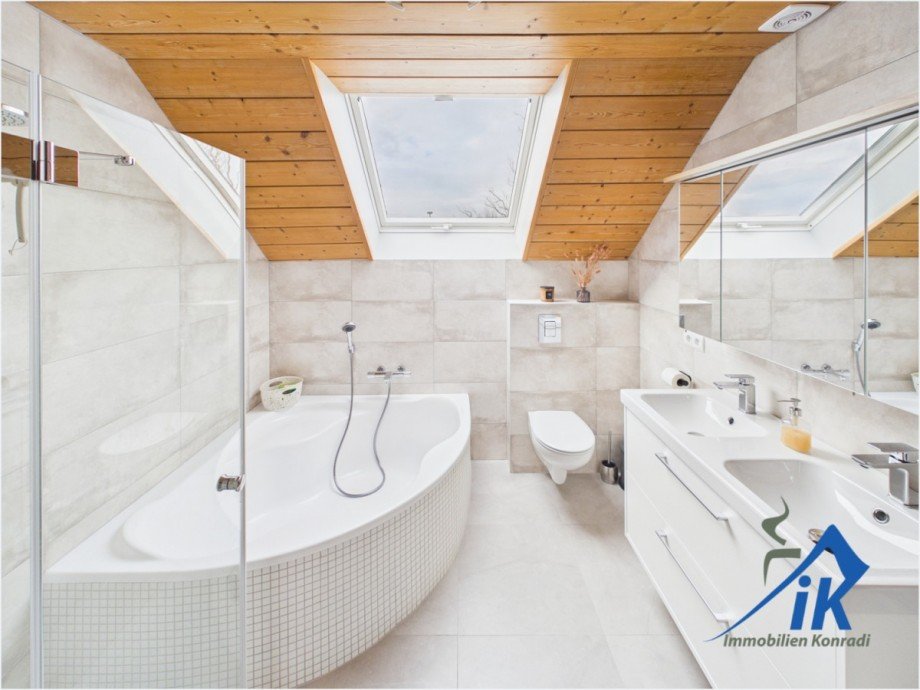 Badezimmer OG Einfamilienhaus Herschberg