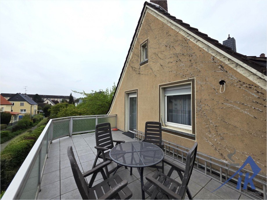 Balkon Einfamilienhaus Bischofsheim