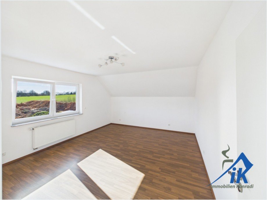 Schlafzimmer OG Einfamilienhaus Ramstein-Miesenbach