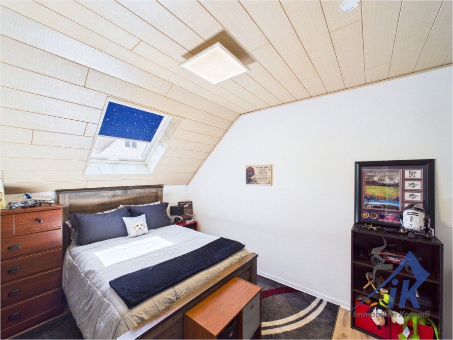 Schlafzimmer OG Doppelhaush�lfte Steinwenden / Weltersbach