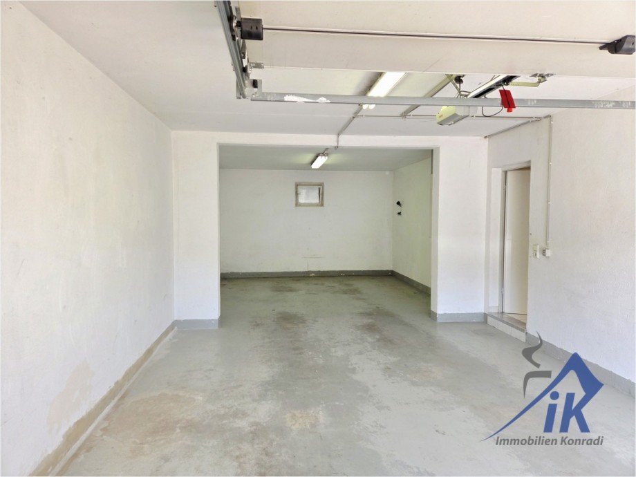 Garage-Abstellplatz Reihenmittelhaus Oberstaufenbach