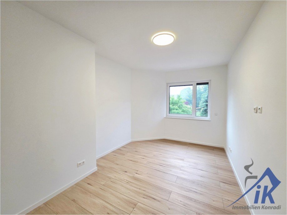 Schlafzimmer OG Einfamilienhaus Landstuhl