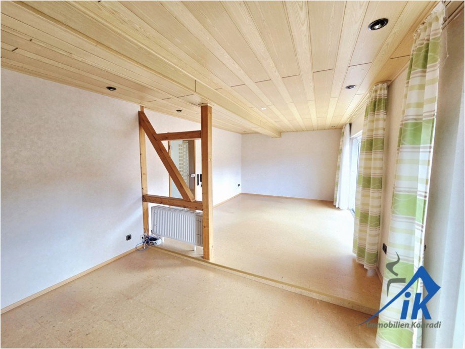 Essbereich OG Zweifamilienhaus L�llbach