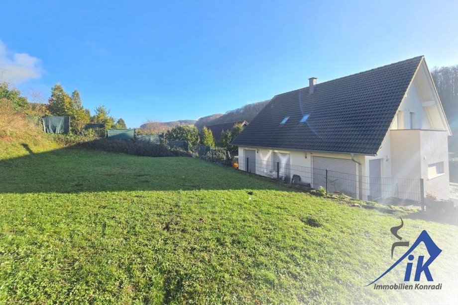 R�ckansicht Einfamilienhaus Reichenbach-Steegen