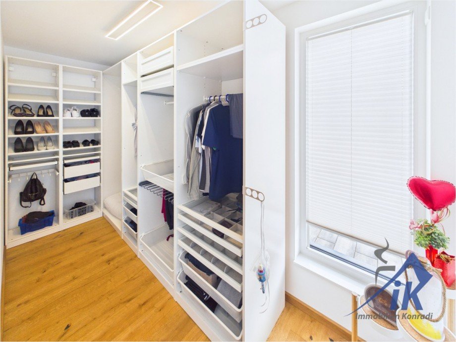 Ankleide Bungalow H�tschenhausen