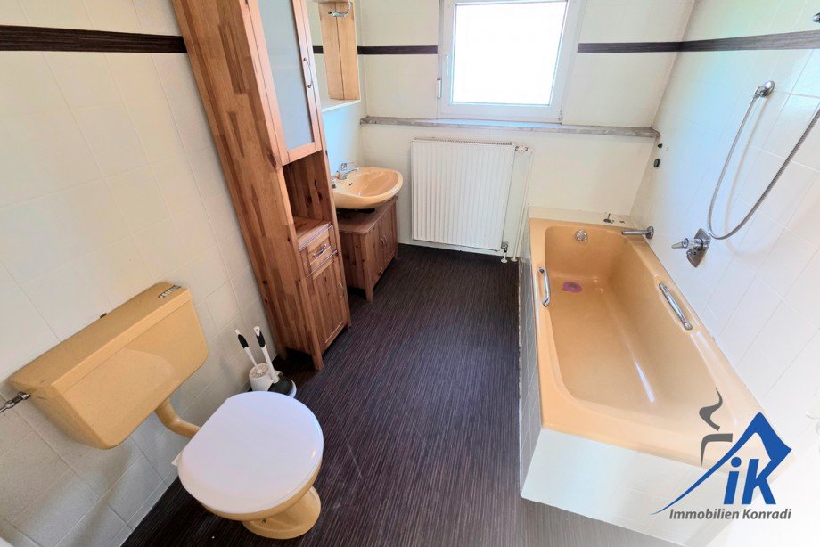 Badezimmer OG Einfamilienhaus Schallodenbach