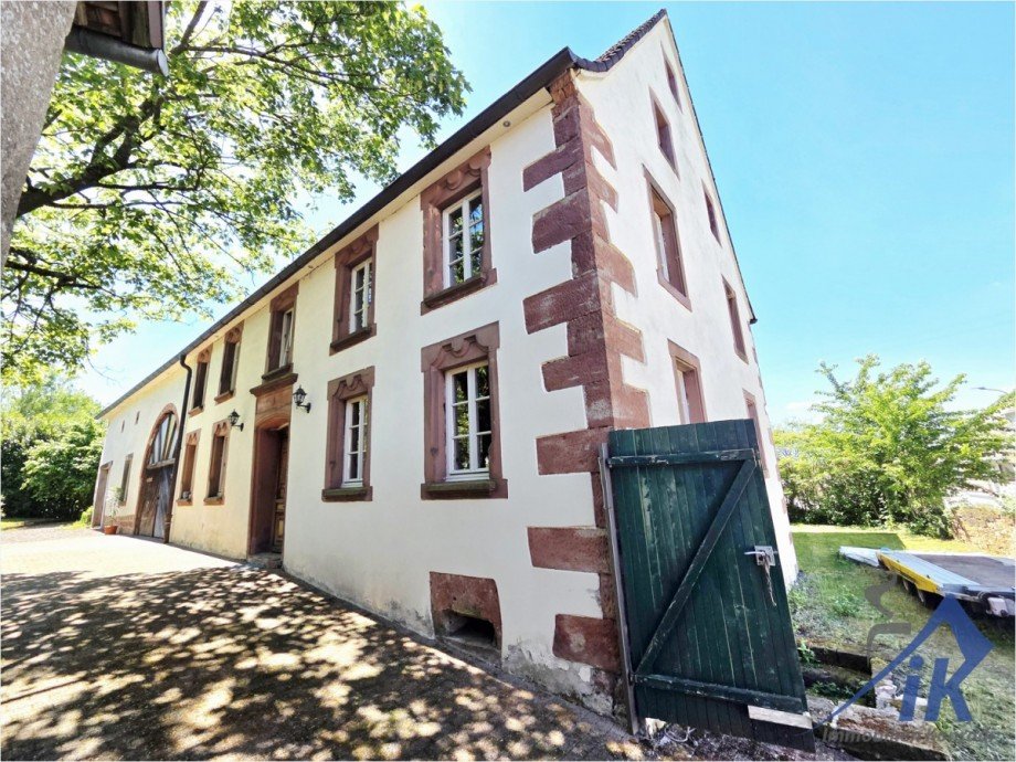 Seitenansicht Einfamilienhaus Gro�bundenbach