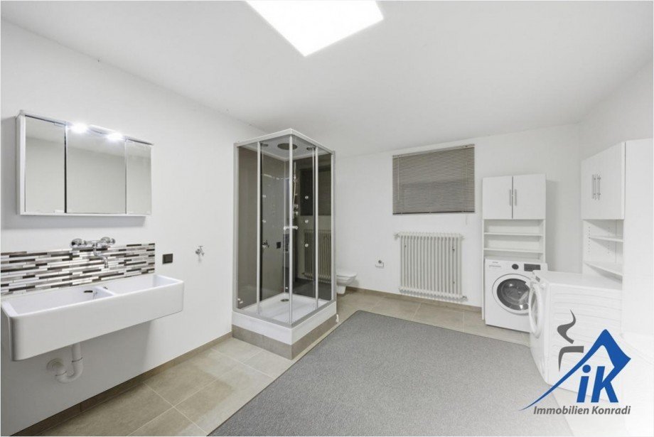 HWR mit Dusche UG Villa Homburg-Sanddorf