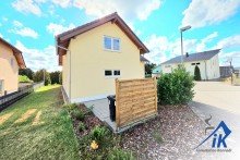 Aussenansicht IK | Siegelbach: Ihr neues Zuhause: Gro�z�giges Einfamilienhaus mit Wohlf�hlcharakter