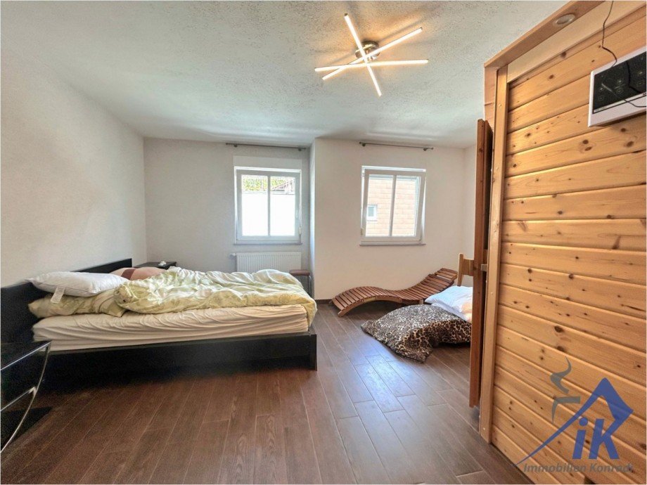 Schlafzimmer OG Doppelhaush�lfte Kaiserslautern