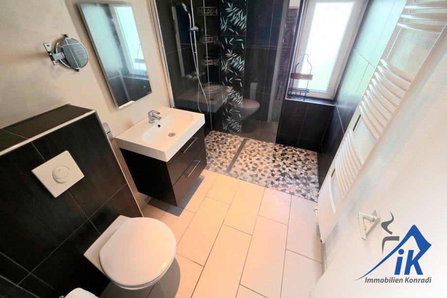 Badezimmer EG Einfamilienhaus Schallodenbach