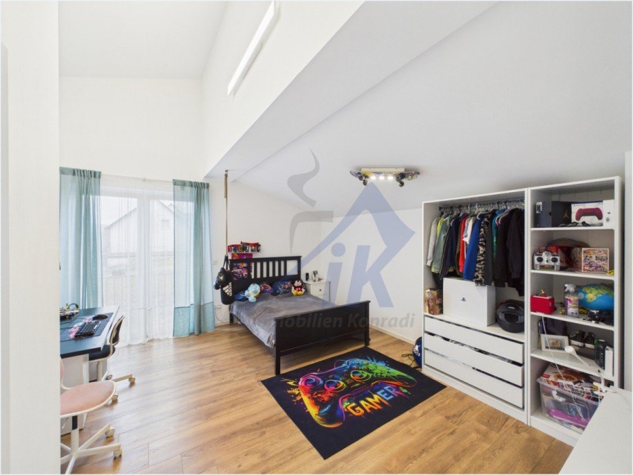 Kinderzimmer OG Zweifamilienhaus Sch�nenberg