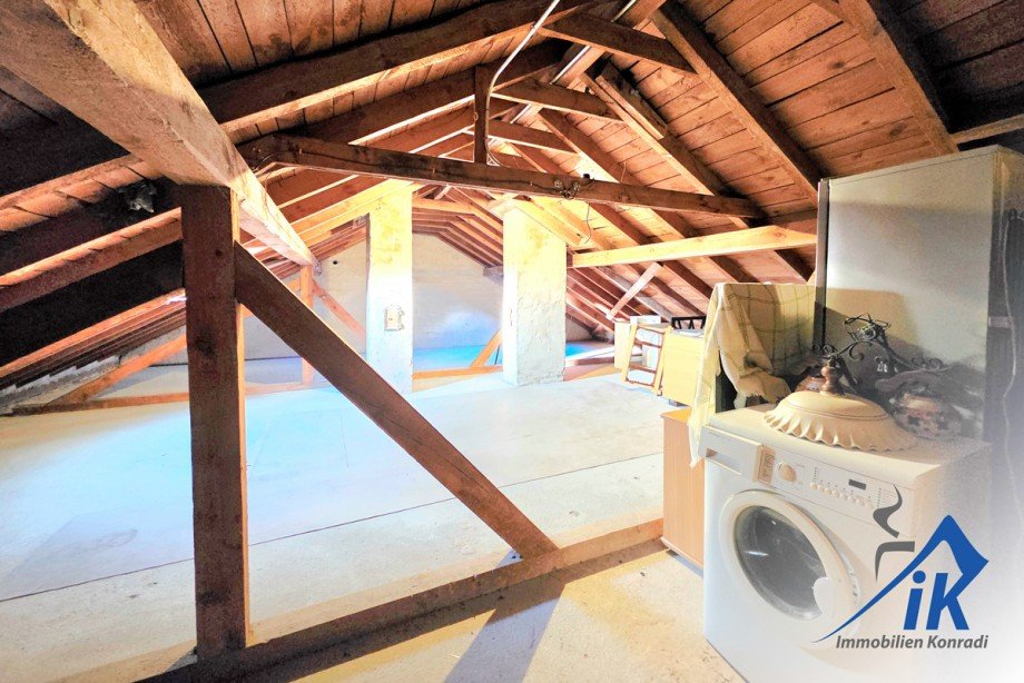 Dachgeschoss Mehrfamilienhaus Pirmasens