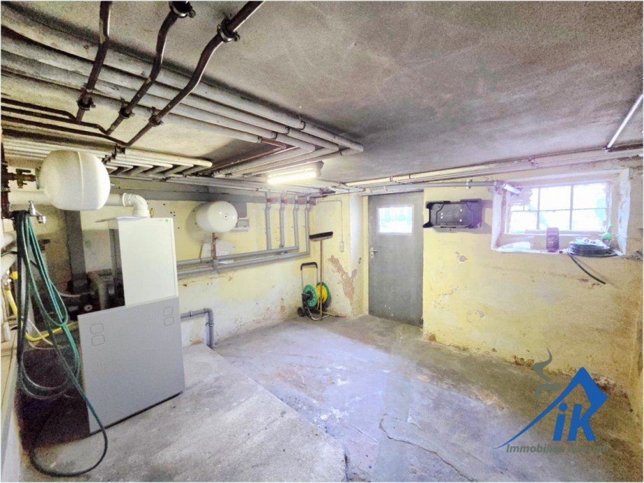 Heizungsraum Doppelhaush�lfte Hauptstuhl