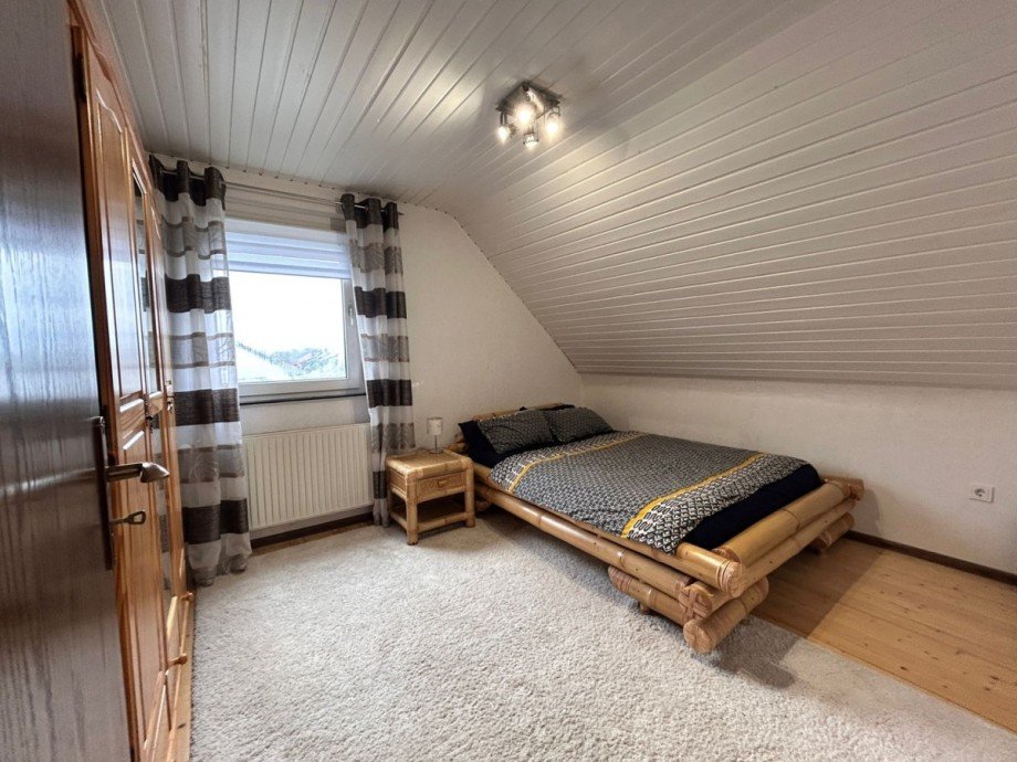 Schlafzimmer3 Doppelhaush�lfte Hauptstuhl