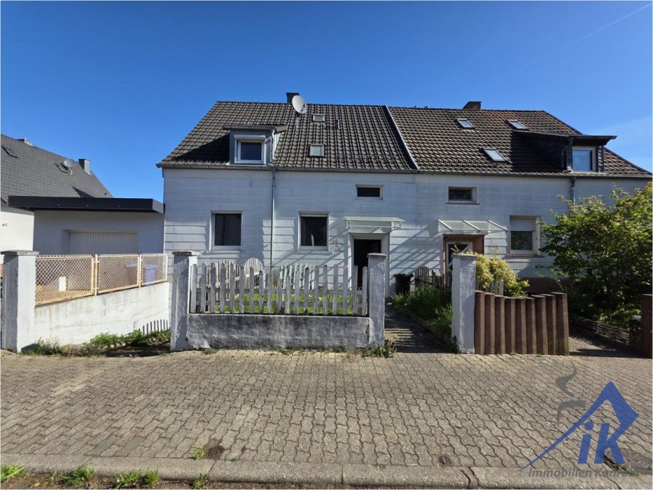 Au�enansicht Doppelhaush�lfte Thaleischweiler-Fr�schen