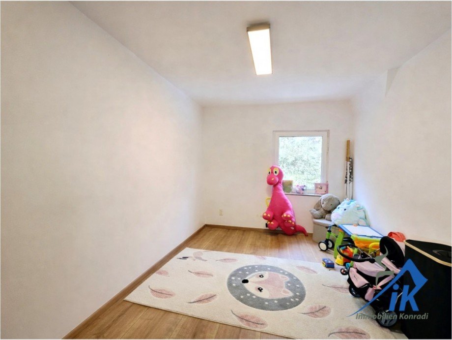 Schlafzimmer OG Doppelhaush�lfte Nanzdietschweiler