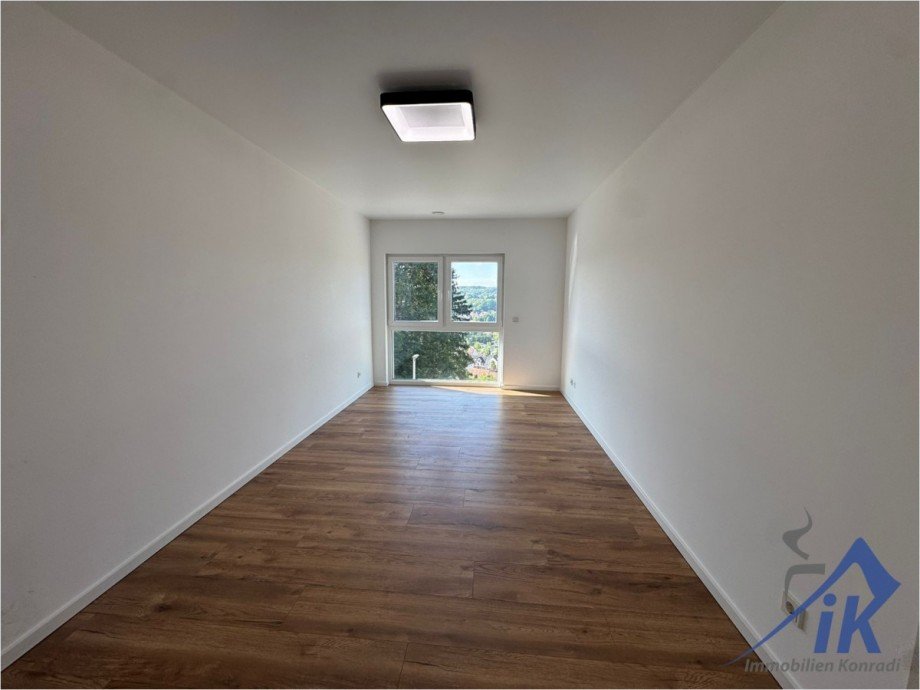Schlafzimmer Doppelhaush�lfte Thaleischweiler-Fr�schen