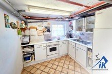 Sommerk�che/Keller IK|Gepflegtes Zweifamilienhaus in attraktiver Lage von Sch�nenberg-K�belberg