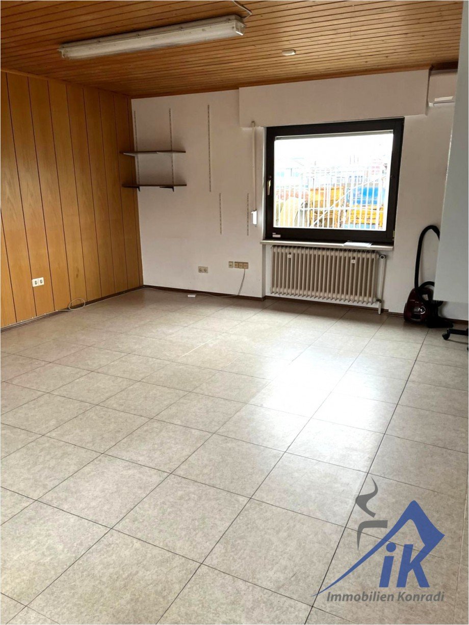 B�ro (ohne M�bel) Halle Ramstein-Miesenbach