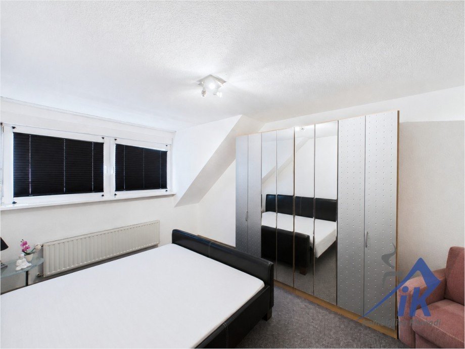 Schlafzimmer Doppelhaush�lfte Waldmohr
