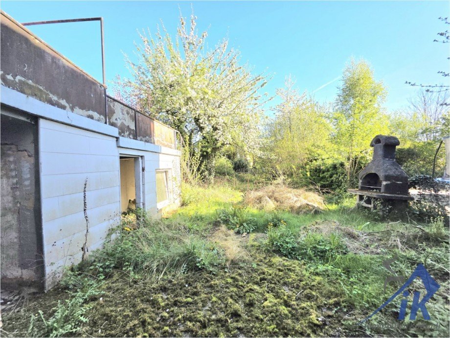 Garten Doppelhaush�lfte Thaleischweiler-Fr�schen