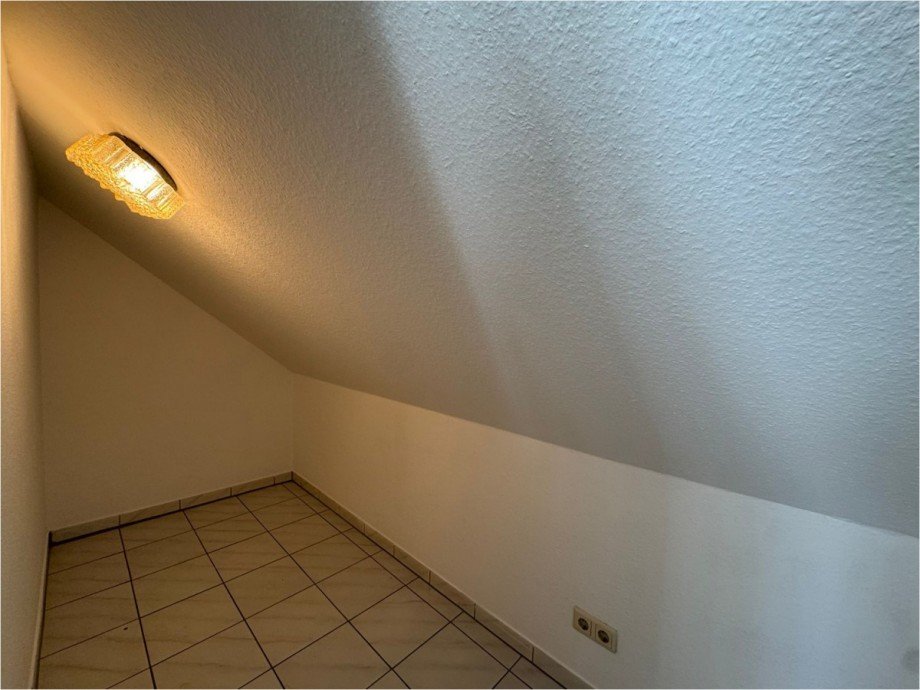 Abstellraum Dachgeschosswohnung Weilerbach