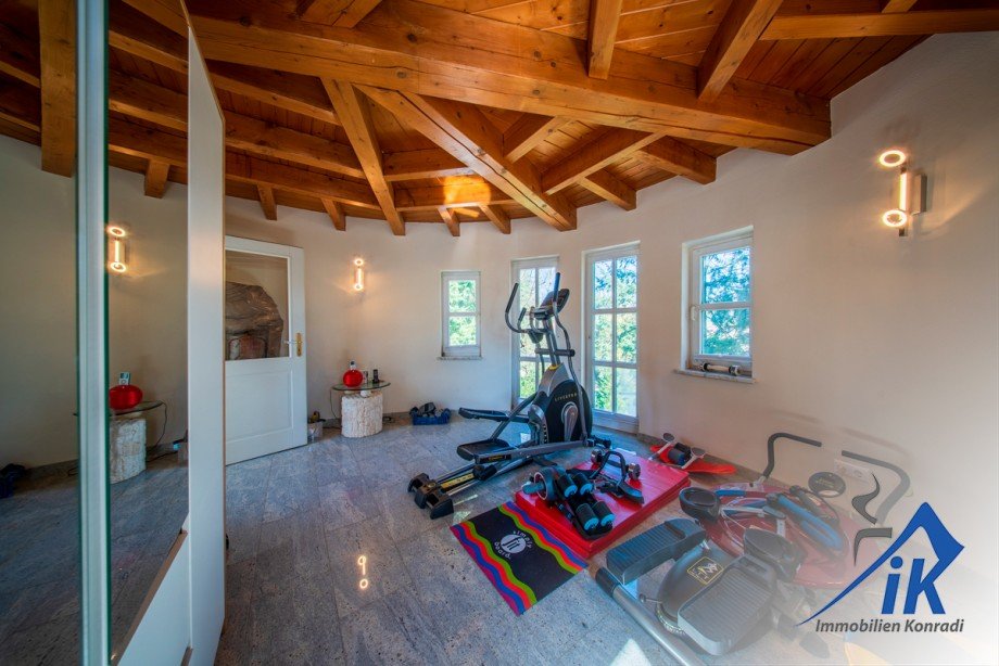 Fitnessraum DG Villa Altenglan