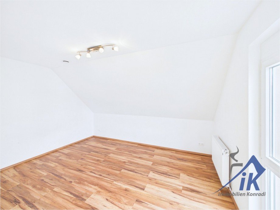 Schlafzimmer OG Einfamilienhaus Weilerbach
