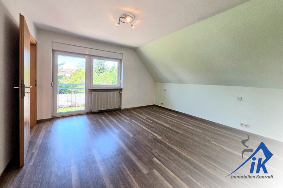 Durchgangszimmer OG Einfamilienhaus Schallodenbach