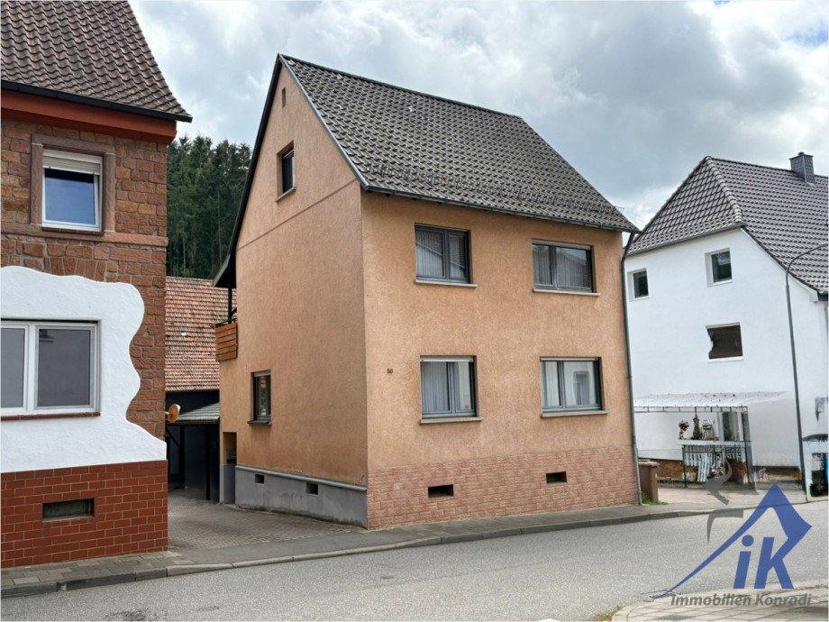 Strassenansicht 1 Einfamilienhaus Kaiserslautern / Erlenbach