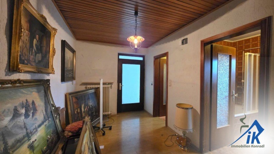 Flur 2 Haus Schrollbach