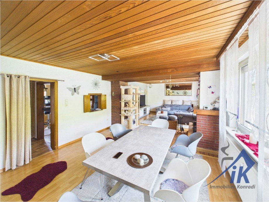 Esszimmer OG Mehrfamilienhaus Contwig