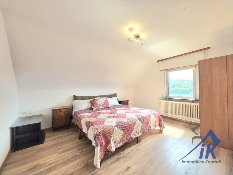 Schlafzimmer DG Einfamilienhaus Ramstein-Miesenbach