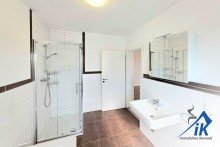 Badezimmer IK | Siegelbach: Ihr neues Zuhause: Gro�z�giges Einfamilienhaus mit Wohlf�hlcharakter