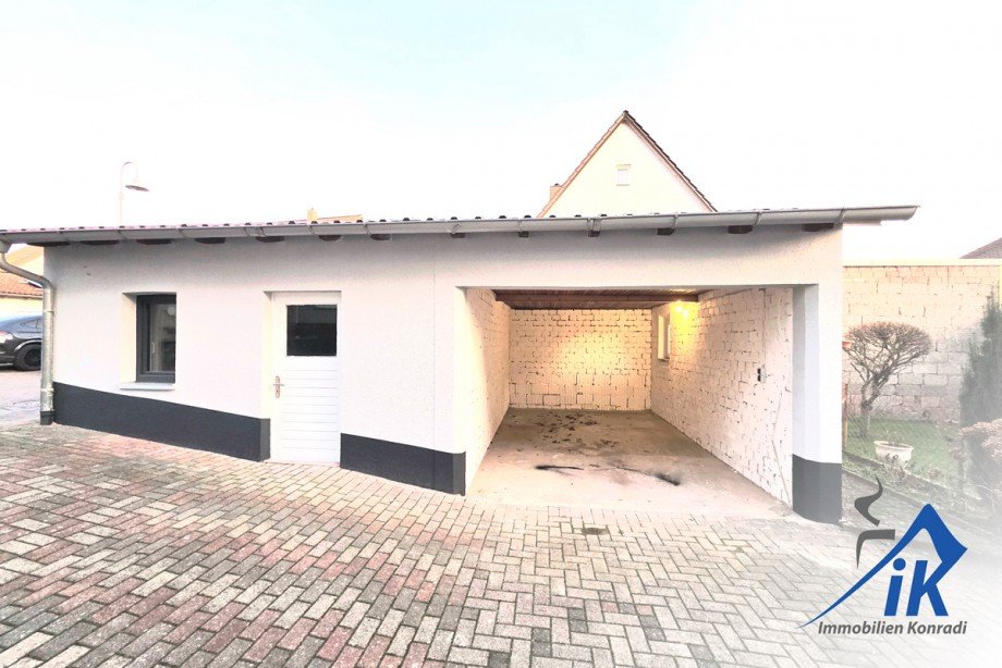 Garage Doppelhaush�lfte Rodenbach