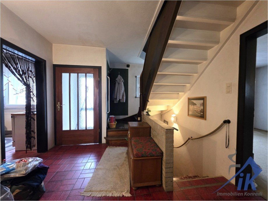 Flur EG Einfamilienhaus Bischofsheim