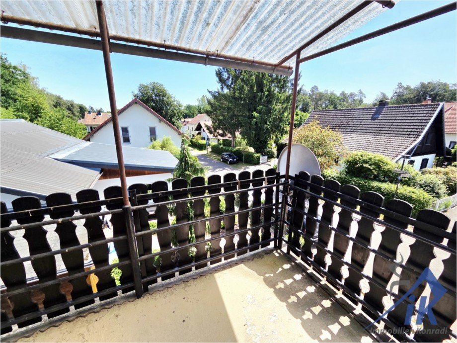 Balkon Doppelhaush�lfte Homburg
